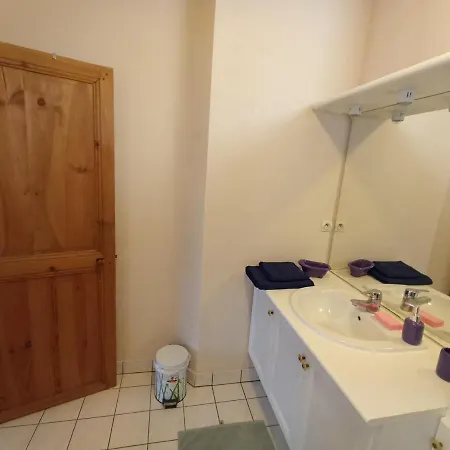 Maison De De 95m2 Montmorillon